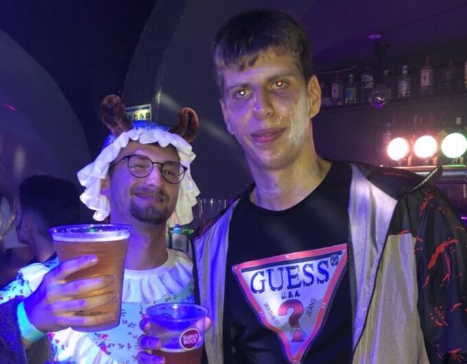 Halloween Haunts: Lisbon Pub Crawl Experience - Important Considerations