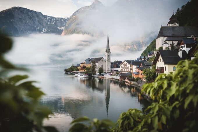 Hallstatt: 2-Hour Guided Walking Tour With Photographer - Complimentary Photos