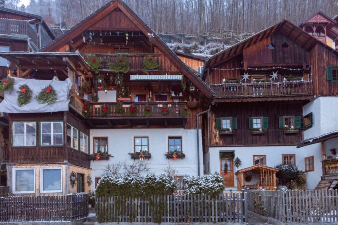 Hallstatt: City Exploration Game and Tour - Cancellation and Payment Policies