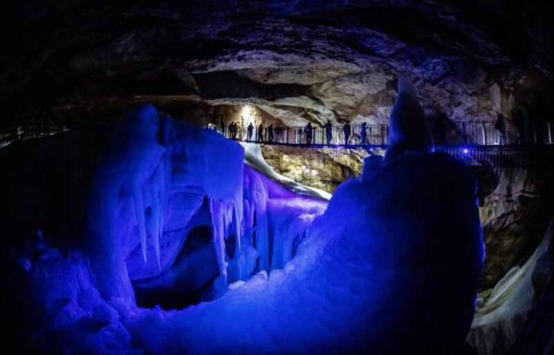 Hallstatt & Ice Cave & 5 Fingers Private Tour From Salzburg - 5 Fingers Viewing Platform