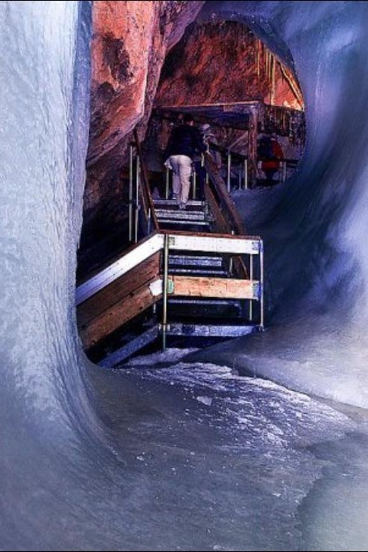 Hallstatt & Ice Cave & 5 Fingers Private Tour From Salzburg - Hallstatt Sightseeing