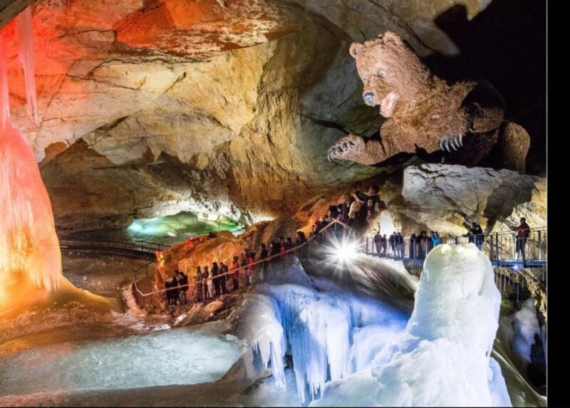 Hallstatt & Ice Cave & 5 Fingers Private Tour From Salzburg - Transportation and Amenities