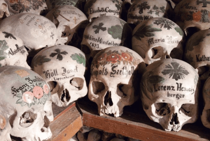 Hallstatt in a Nutshell a Self Guided Audio Tour in English - Offline Availability
