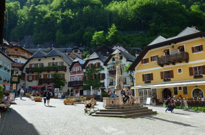 Hallstatt, St.Gilgen,St Wolfgang Salzkammergut From Salzburg - Visiting St. Wolfgang