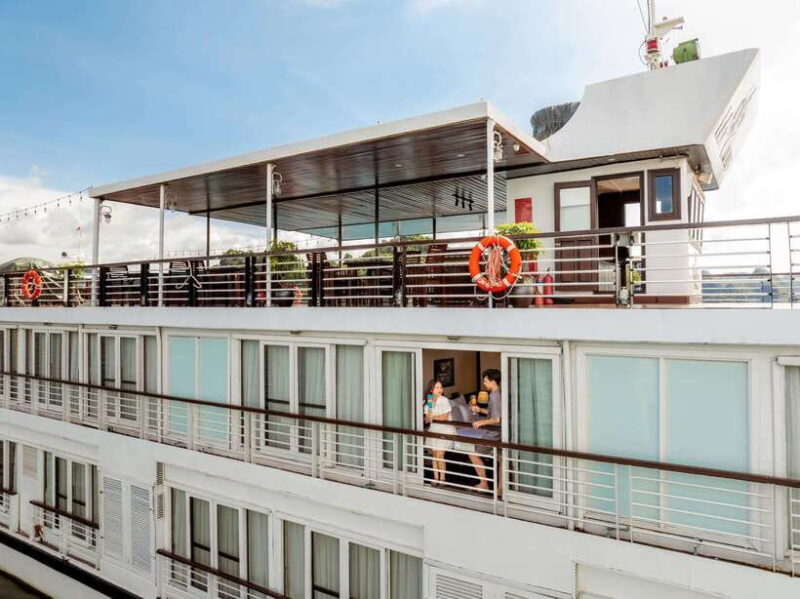 Halong Aquamarine Cruise 5 Star - Cruise Features and Highlights