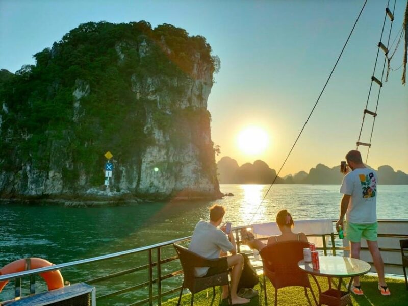 Halong Bay 1 Day Trip - 6 Hours on the Bay - Experience and Service Quality