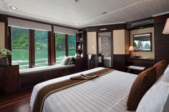 Halong Bay: 2-Day 4-Star Cruise W/ Surprise Cave Kayak - Kayaking and Hiking