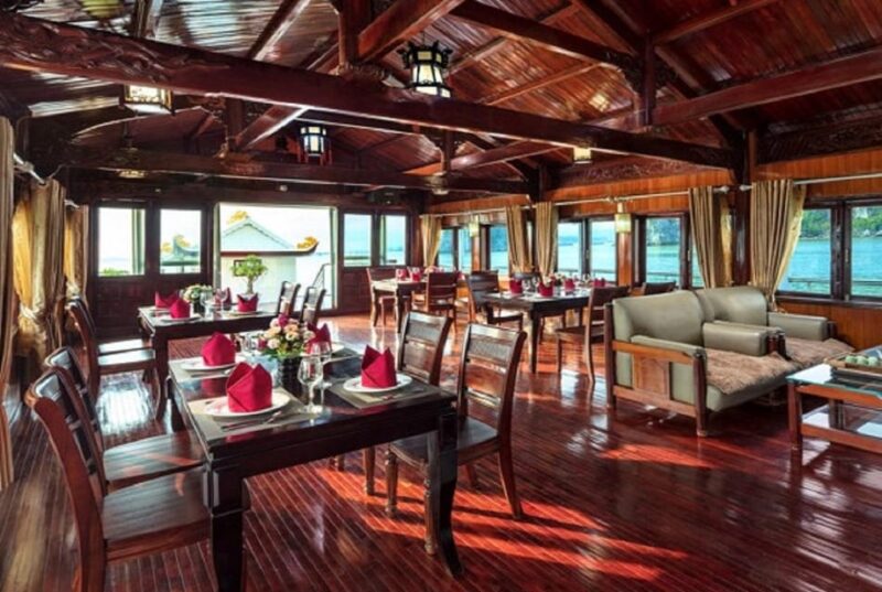 Halong Bay 3 Star Cruise 2 Day 1 Night - Onboard Activities and Facilities