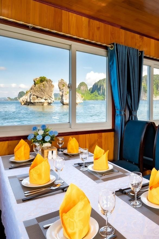 Halong Bay 4 Hours Cruise Trip: Thien Cung Cave & Kayaking - Highlights and Activities