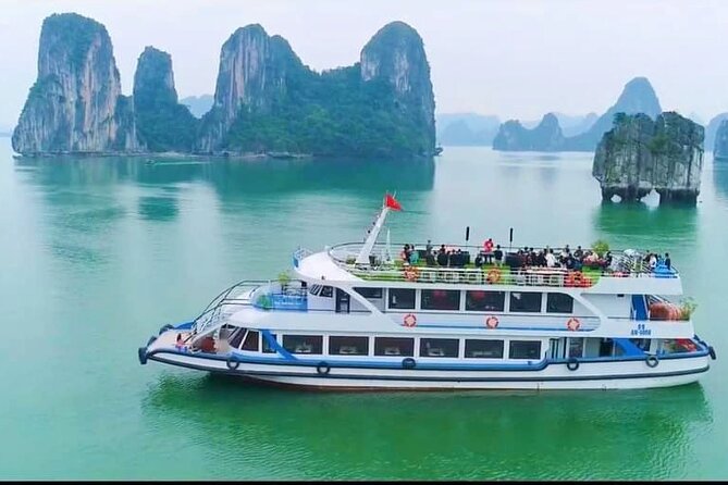 Halong Bay and Cave Full-Day Cruise,Lunch,Cave,Island,Beach From Hanoi - Dining and Meal Experiences