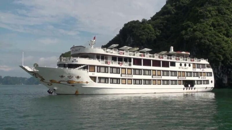 Halong Bay by Overnight Cruise With Kayak and Squid Fishing - Key Points
