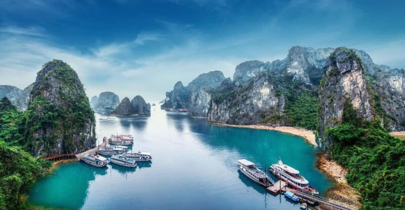 Halong Bay Day Tour (kayaking/swimming/hiking)- Standard - Key Points
