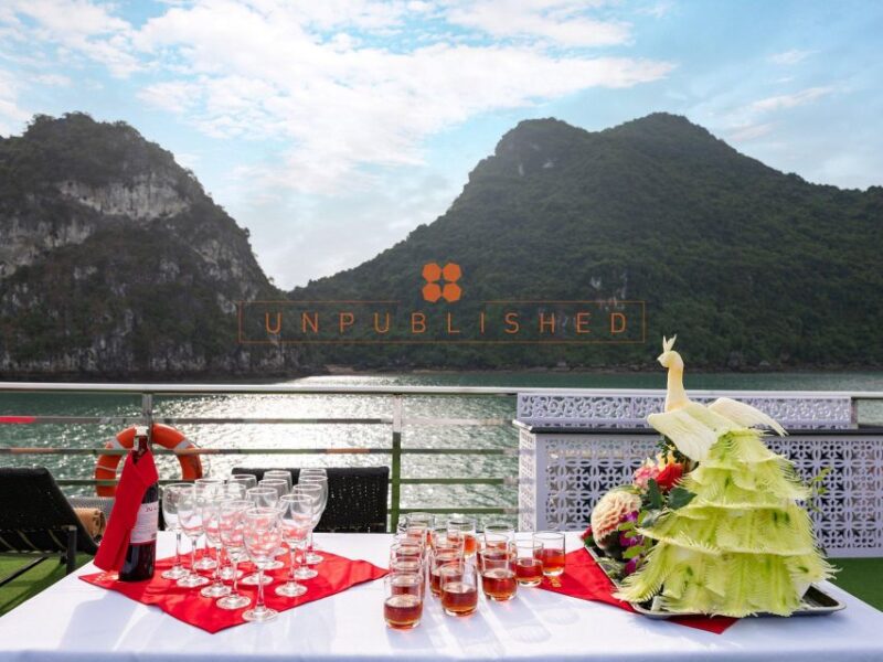 Halong Bay Delights: Deluxe Day Cruise With Kayaking & Lunch - Luon Cave Kayaking