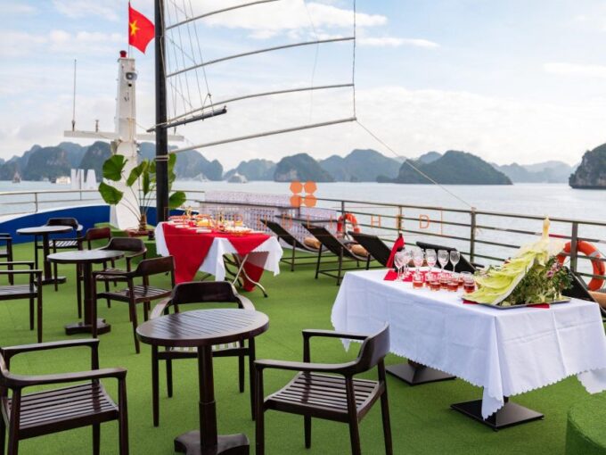 Halong Bay Delights: Deluxe Day Cruise With Kayaking & Lunch - Frequently Asked Questions