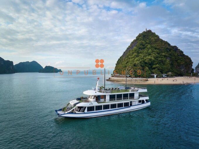 Halong Bay Delights: Deluxe Day Cruise With Kayaking & Lunch - Recap