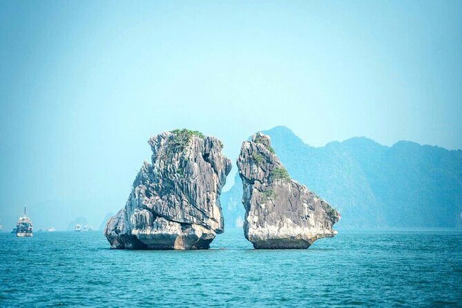 Halong Bay Deluxe Day Cruise - The Sum Up