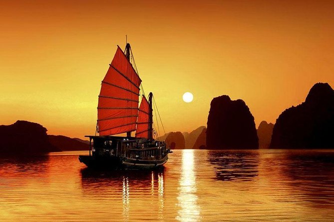Halong Bay Full Day With Kayaking and Swimming on Titop Island - Tour Group Size and Accessibility