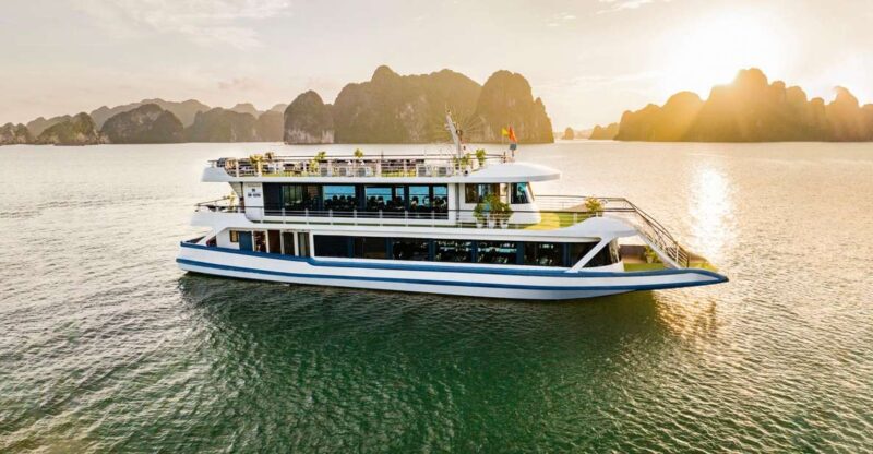 Halong Bay Luxury Cruise, 6 Hours Trip, Buffet, Kayaking - Key Points