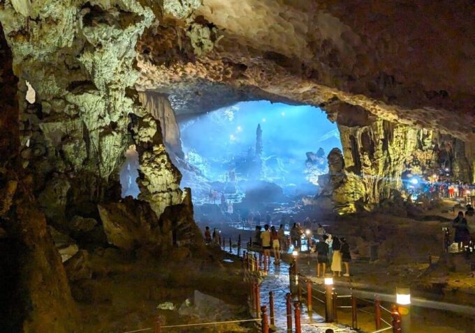 Halong Bay Luxury Day Cruise, Island, Caves, Kayak, Transfer - Destinations and Activities