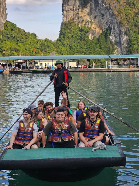 Halong Bay Luxury Day Tour Buffet Lunch,Small Group, Kayak - Key Points