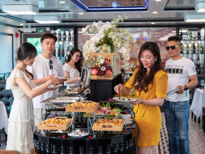 Halong Day Cruise Highlights With Big & Small Group Tours - Making the Most of Your Halong Bay Adventure