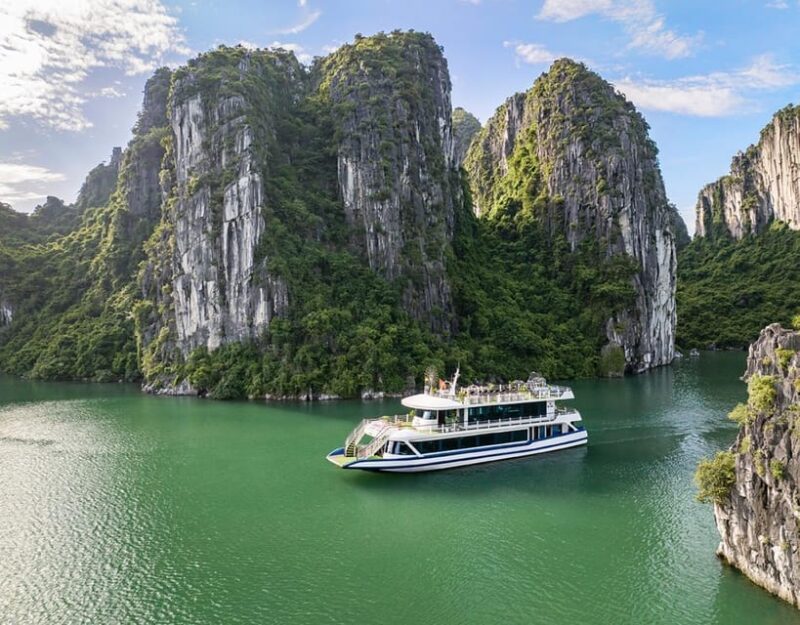 Halong Day Trip - 5 Star Cruise With Buffet Lunch, Transfer - Highlights and Experiences