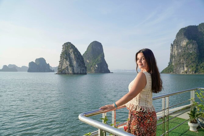 Halong Full Day Tour : Cruise, Kayak, Cave, Lunch, Beach & Island - Exploring Caves and Islands