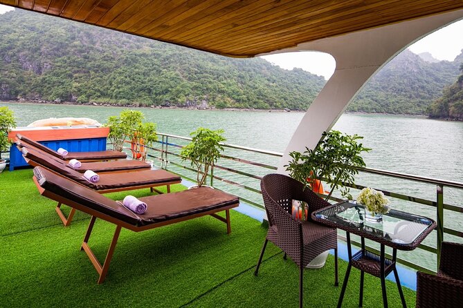 Halong LanHa Bay FullDay Trip In Unique Route - Delectable Culinary Experiences