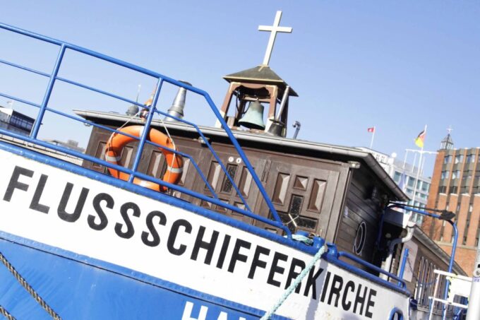 Hamburg: 2.5-Hour Private Historical Walking Tour - Accessibility