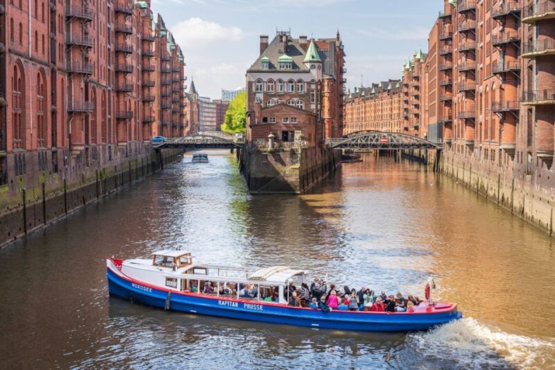 Hamburg: 2-Hour Harbor Boat Tour XXL With Live Commentary - Highlights of the Tour