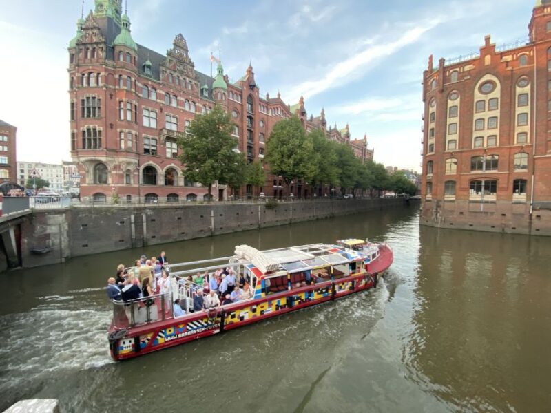 Hamburg: 2-Hour Harbor Cruise - Highlights and Experience