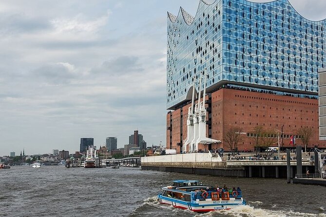 Hamburg 2-Hour Harbor Tour on the Beautiful Elbe - Tour Highlights