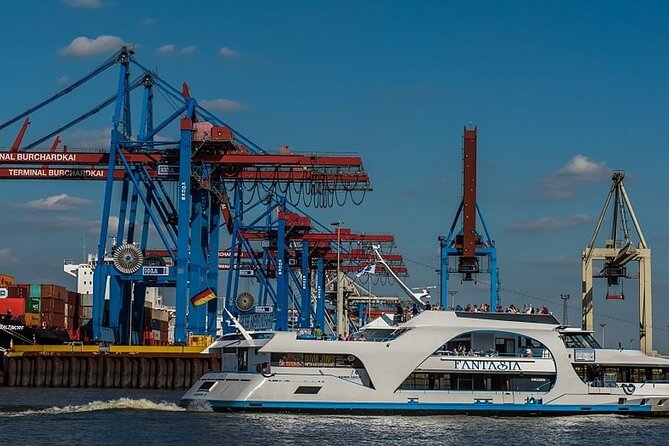 Hamburg 2-Hour Harbor Tour on the Beautiful Elbe - Audio Guide App