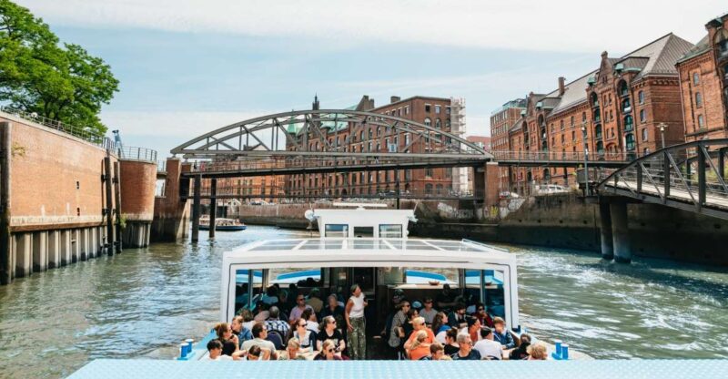 Hamburg: 2-Hour XXL Port of Hamburg Cruise Tour - Iconic Landmarks Along the Way