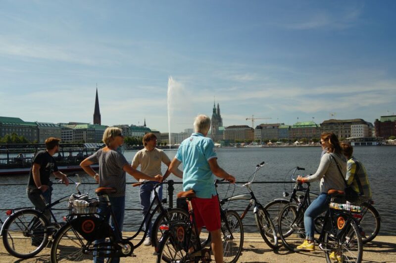 Hamburg 3.5-Hour Bike Tour - Tour Booking
