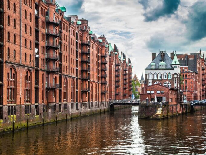 Hamburg: 40+ Attractions City Pass & Public Transportation - Planning Your Hamburg Visit