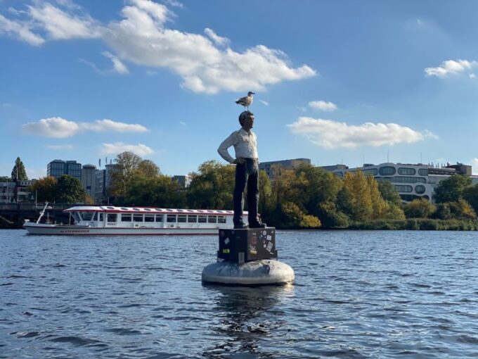 Hamburg: Alster River Cruise on a 2-Masted Sailboat - Unique Sights Along the Cruise