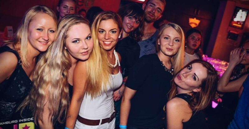 Hamburg: Bachelor(Ette) Premium Party With Pub Crawl - Inclusions and Exclusions