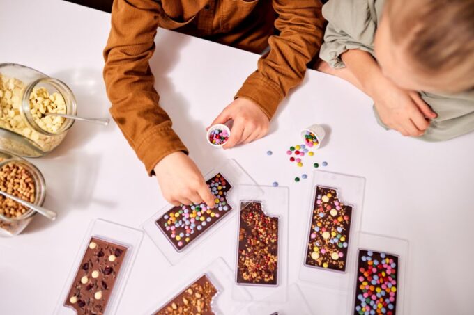 Hamburg: Chocoversum Guided Tour With Tastings - Tour Inclusions and Pricing