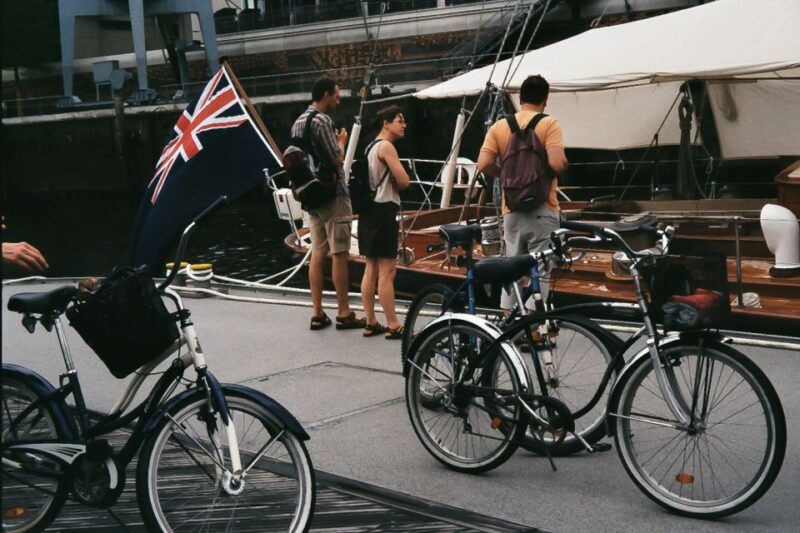 Hamburg: Downtown, Alster & Alternative Areas Bike Tour - Bike Tour Route Highlights