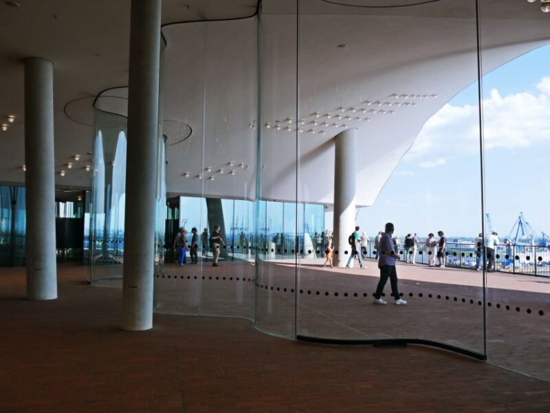 Hamburg: Elphi Plaza Guided Tour With Störtebeker Beer - Tour Highlights