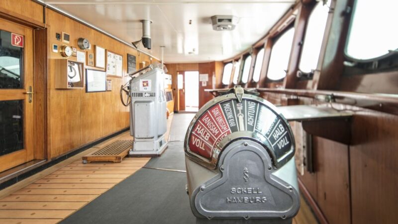 Hamburg: Entrance to the Museum Ship Cap San Diego - Museum Overview
