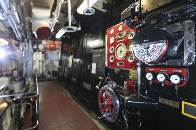 Hamburg: Entrance to the Museum Ship Cap San Diego - Visitor Experience