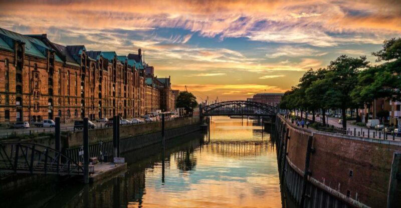 Hamburg: Escape Tour - Self-Guided Citygame - Tour Highlights