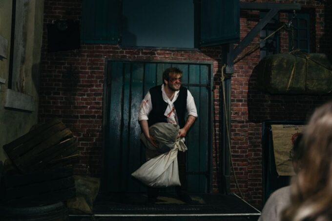 Hamburg: Hamburg Dungeon Admission Ticket - Duration and Age Suitability
