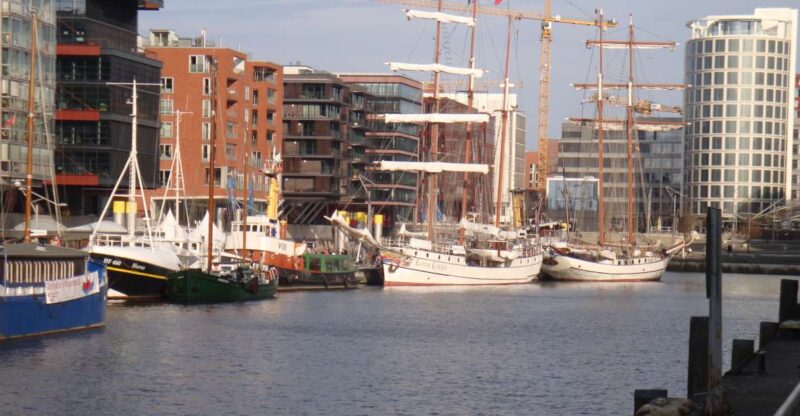 Hamburg Harbor: 3.5-Hour Guided Tour by Bike - Tour Highlights