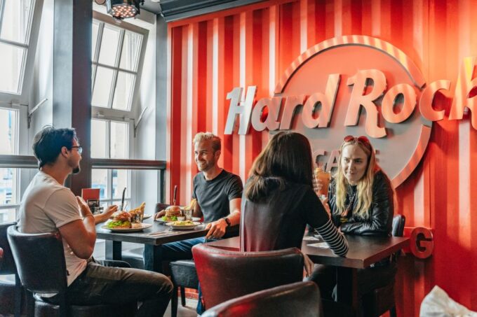 Hamburg: Hard Rock Cafe Skip-the-Line Meal - Dining Time Limit