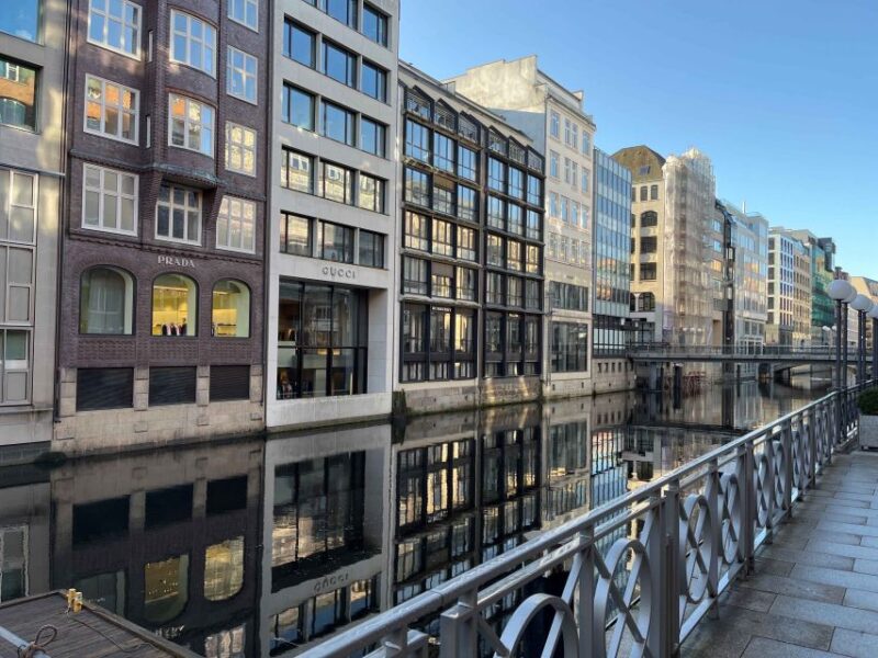 Hamburg: Historical Highlights Self-Guided Audio Tour - Historical Highlights