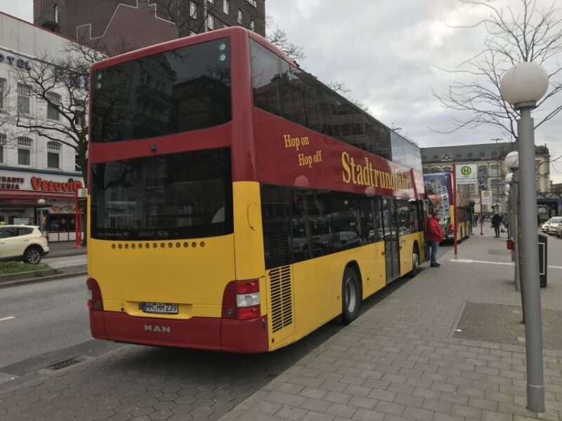Hamburg: Hop-On/ Hop-Off Sightseeing Tour Classic Line - Tour Duration and Accessibility