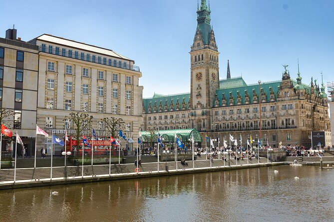 Hamburg Hop-on Hop-off Sightseeing Tour on Red Double Decker Bus - Accessibility and Amenities